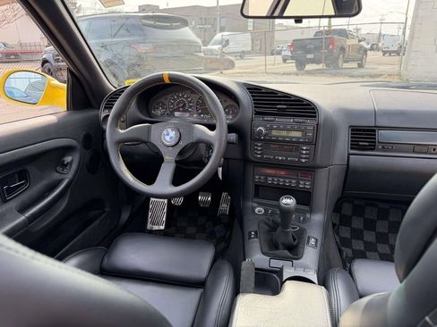 Used 1996 BMW M3 Coupe image 16