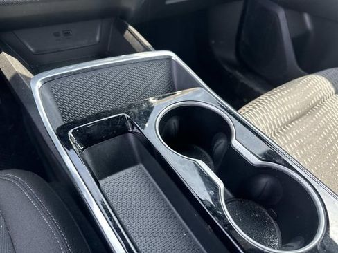 Used 2025 Chevrolet Equinox LT image 23