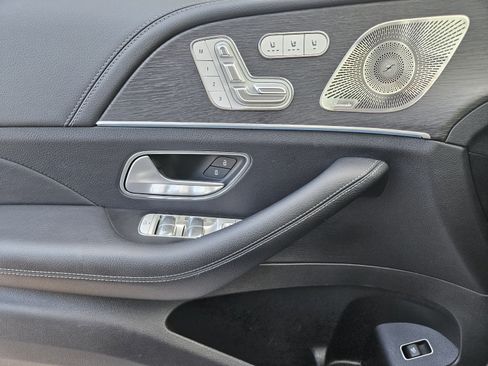 Certified 2023 Mercedes-Benz GLS 450 4MATIC image 15