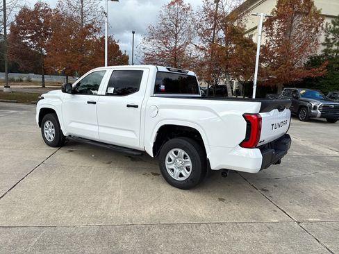 New 2026 Toyota Tundra SR image 3