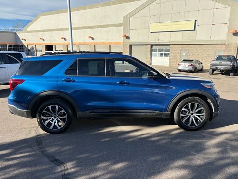 Used 2020 Ford Explorer ST w/ Premium Technology Package image 8