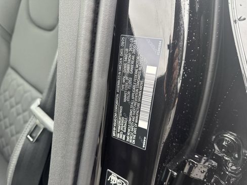 New 2026 Volvo XC60 B5 Plus w/ Protection Package Premier image 35