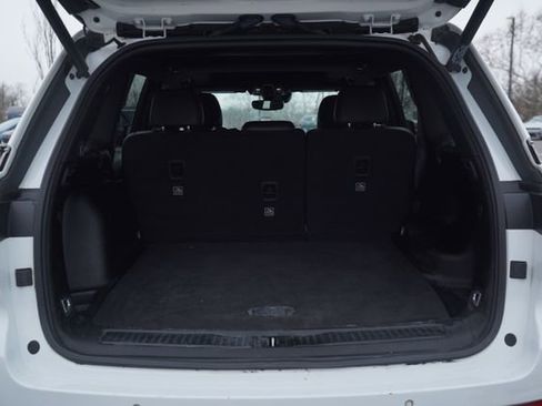 Used 2023 Jeep Grand Cherokee Altitude image 20