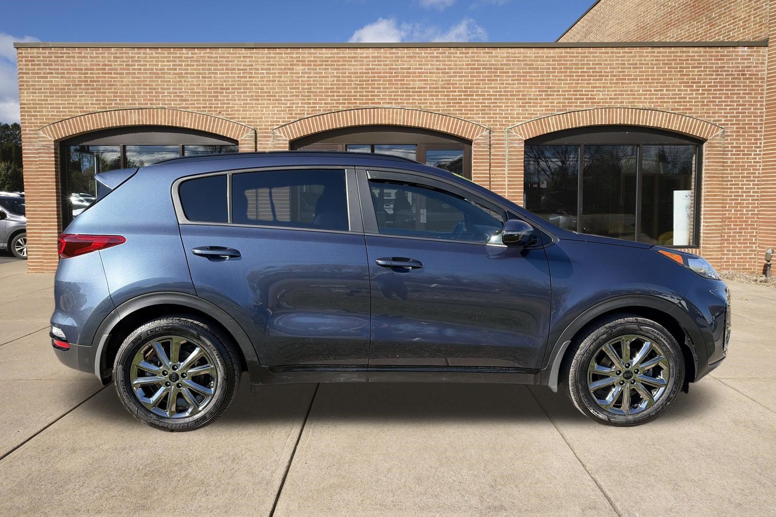 Used 2022 Kia Sportage Nightfall Edition w/ Nighfall AWD Premium Package image 2