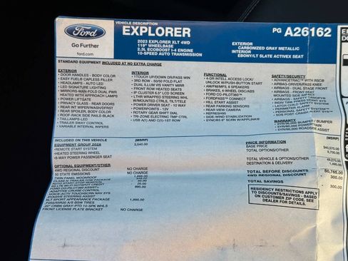 Used 2023 Ford Explorer XLT w/ Equipment Group 202A AWD/4WD image 38