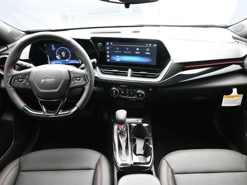 New 2026 Chevrolet Trax RS w/ Driver Confidence Package FWD image 24