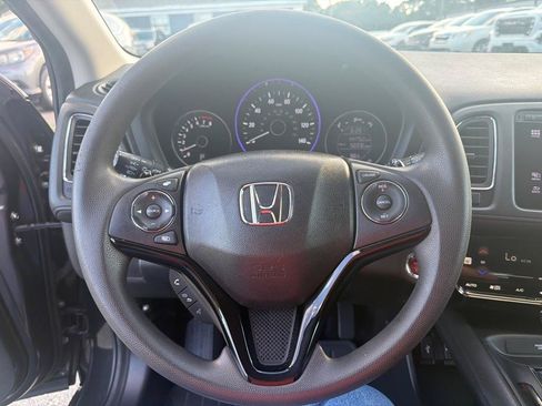Used 2016 Honda HR-V EX image 16
