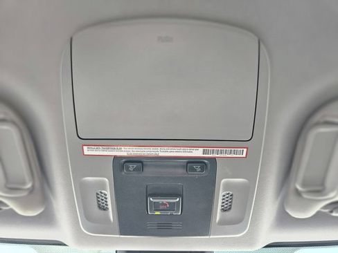 Used 2021 Toyota Camry LE FWD image 27