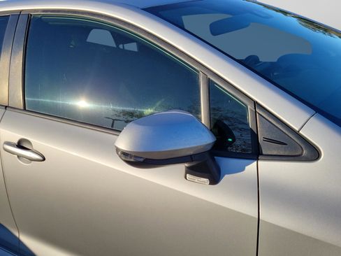 Used 2021 Toyota Corolla XSE image 16