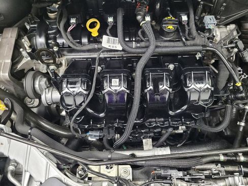 Used 2018 Ford Escape Titanium AWD/4WD image 30