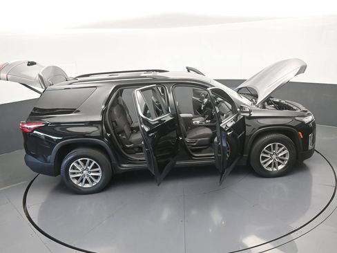 Used 2023 Chevrolet Traverse LT FWD image 60