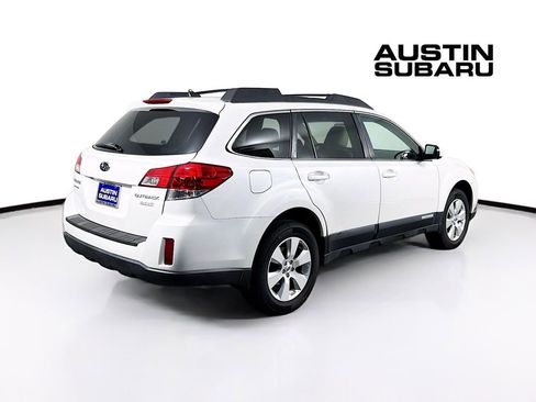 Used 2012 Subaru Outback 2.5i Limited image 7
