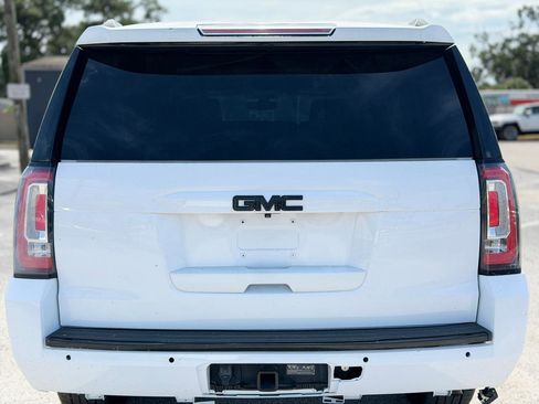 Used 2020 GMC Yukon XL SLE RWD image 4