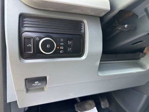 Used 2024 Ford F250 XLT image 13