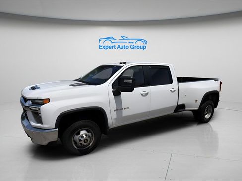 Used 2023 Chevrolet Silverado 3500 LT w/ All Star Edition image 68
