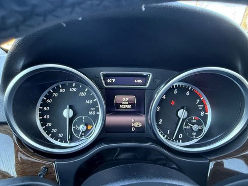 Used 2014 Mercedes-Benz ML 350 4MATIC image 33