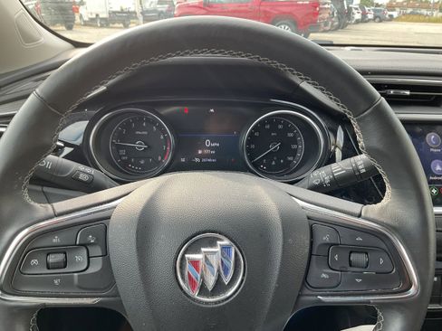 Used 2022 Buick Encore GX Select image 8
