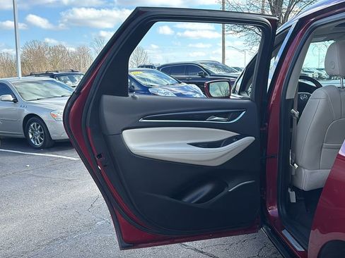 Used 2019 Buick Enclave Essence w/ Trailering Package, 5000 lbs. image 27