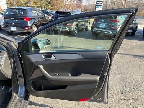 Used 2018 Hyundai Sonata SE image 44