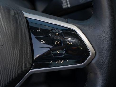 Used 2021 Volkswagen ID.4 Pro S image 33