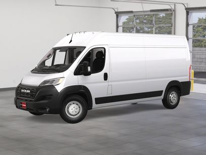 New 2024 RAM ProMaster 2500 w/ Convenience Group