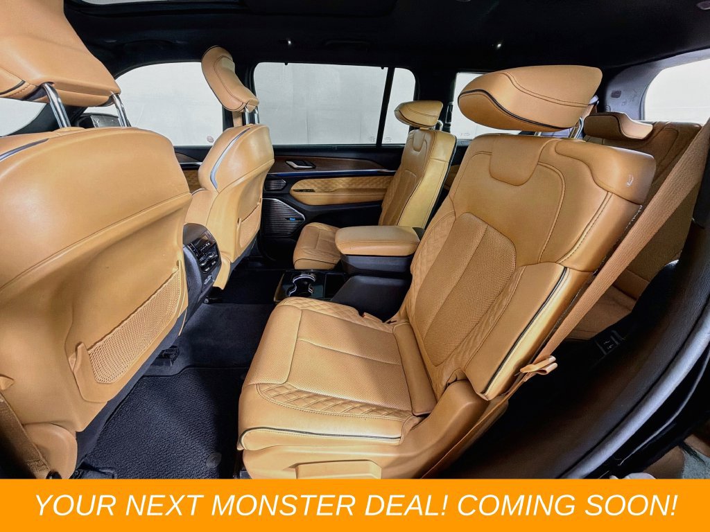 Used 2022 Jeep Grand Cherokee L Summit w/ Luxury Tech Group V AWD/4WD image 25