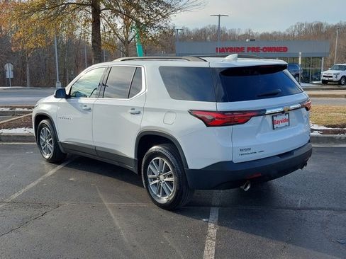 Used 2022 Chevrolet Traverse LT image 15