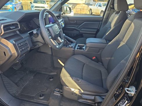 Used 2025 Toyota 4Runner SR5 image 15