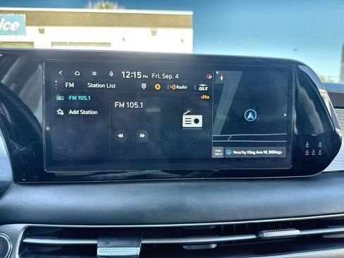 Used 2025 Hyundai Palisade Limited AWD/4WD image 16