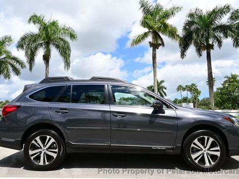 Used 2018 Subaru Outback 2.5i Limited image 2