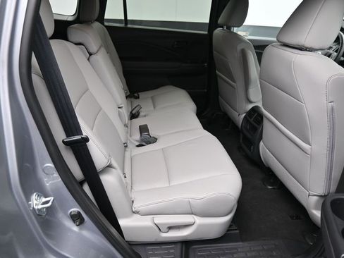 Used 2023 Honda Passport EX-L image 24