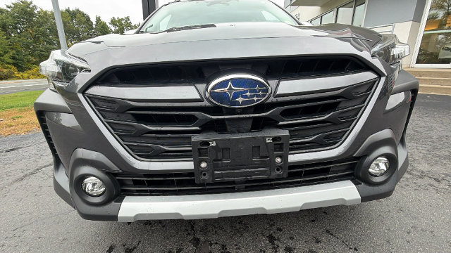 Used 2025 Subaru Outback Touring XT w/ Tech Package 3 AWD/4WD image 11