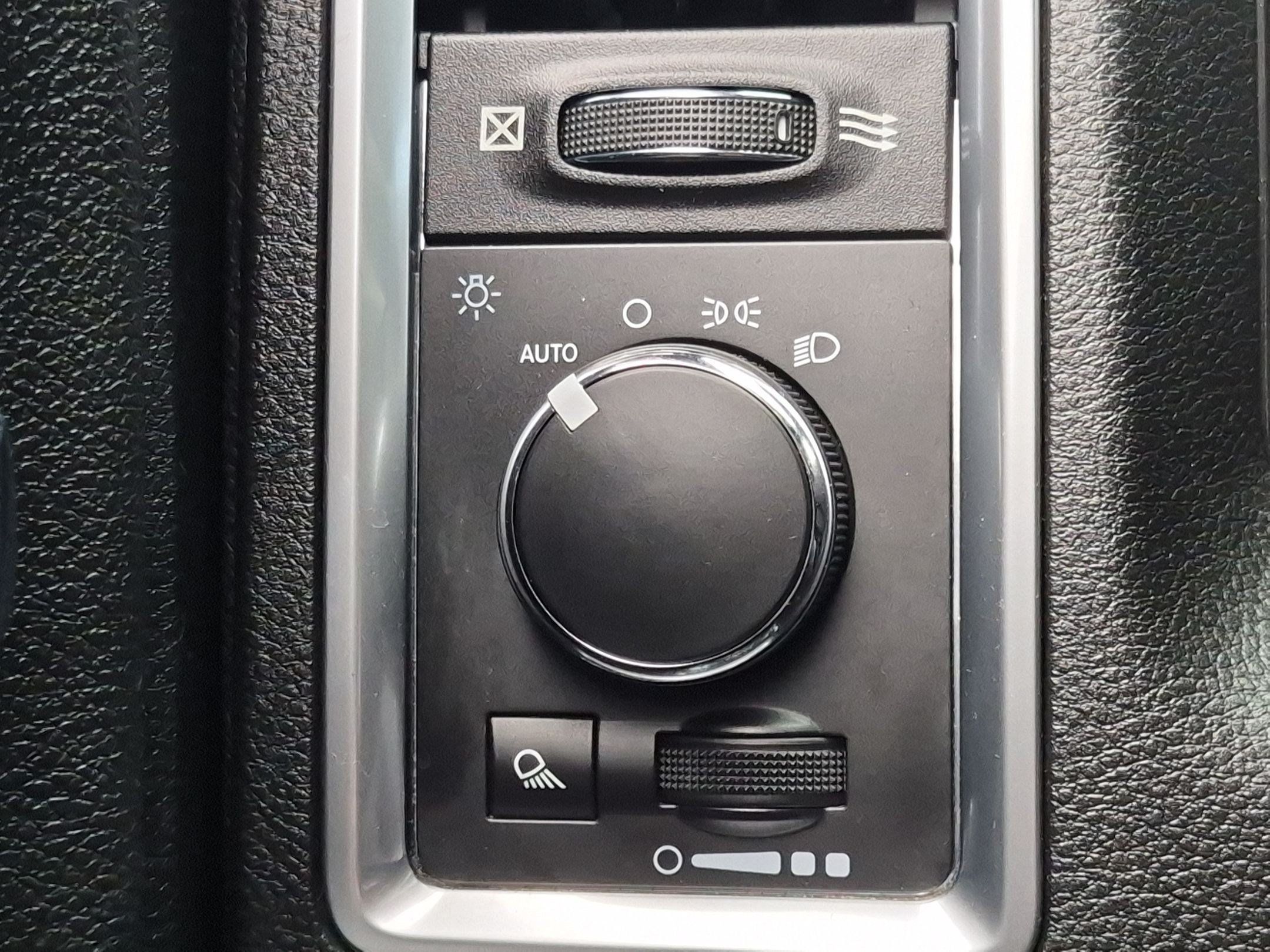 Used 2021 RAM 1500 Warlock w/ Electronics Group RWD image 15