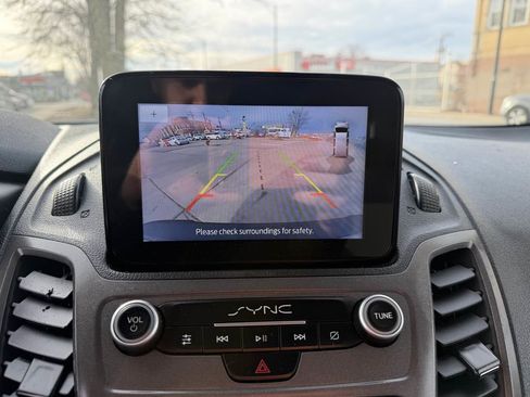 Used 2020 Ford Transit Connect XL image 26
