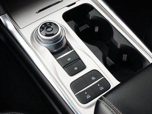 Used 2023 Ford Explorer XLT w/ Equipment Group 202A image 16