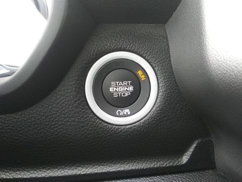 Used 2020 RAM 1500 Big Horn image 15