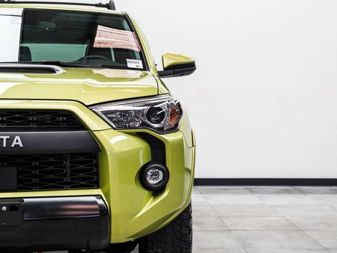 Used 2022 Toyota 4Runner TRD Pro AWD/4WD image 4