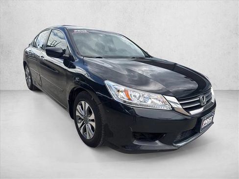Used 2013 Honda Accord LX image 4