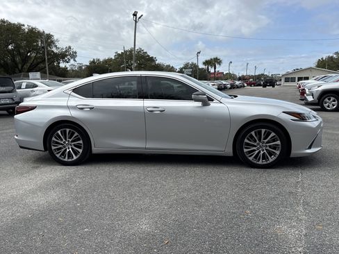 Used 2019 Lexus ES 350 w/ Accessory Package 2 FWD image 6