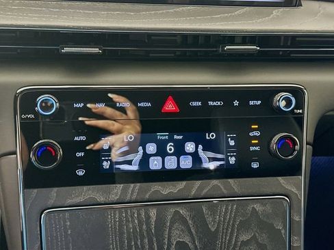 New 2026 Genesis GV80 3.5T Prestige AWD/4WD image 14