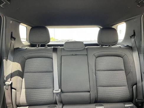 Used 2025 Chevrolet Equinox LT FWD image 33