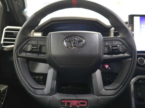 Certified 2025 Toyota Sequoia Platinum w/ TRD Off-Road Package AWD/4WD image 11