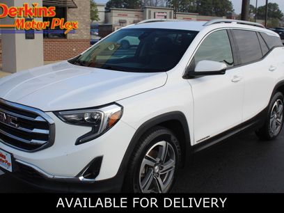 Used 2021 GMC Terrain SLT