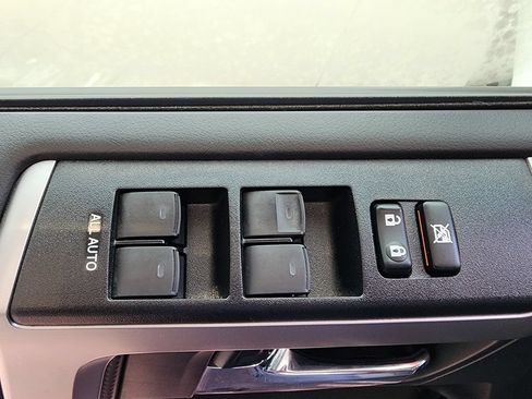 Used 2024 Toyota 4Runner SR5 RWD image 15