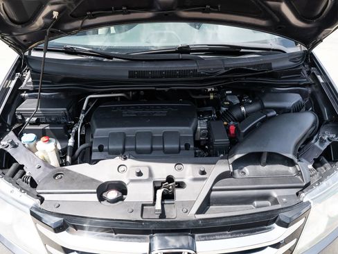 Used 2016 Honda Odyssey LX image 15