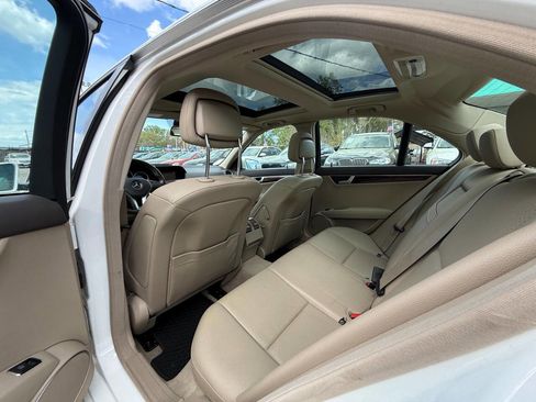 Used 2014 Mercedes-Benz C 250 Sedan image 13