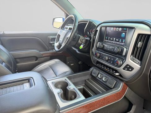 Used 2018 GMC Sierra 1500 SLT AWD/4WD image 34