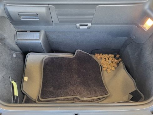 Used 2006 Porsche 911 Carrera 4 image 28