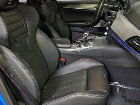 Used 2019 BMW M5 w/ Executive Package image 25