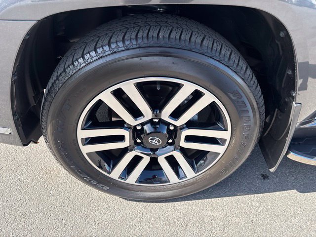 Used 2023 Toyota 4Runner Limited AWD/4WD image 47